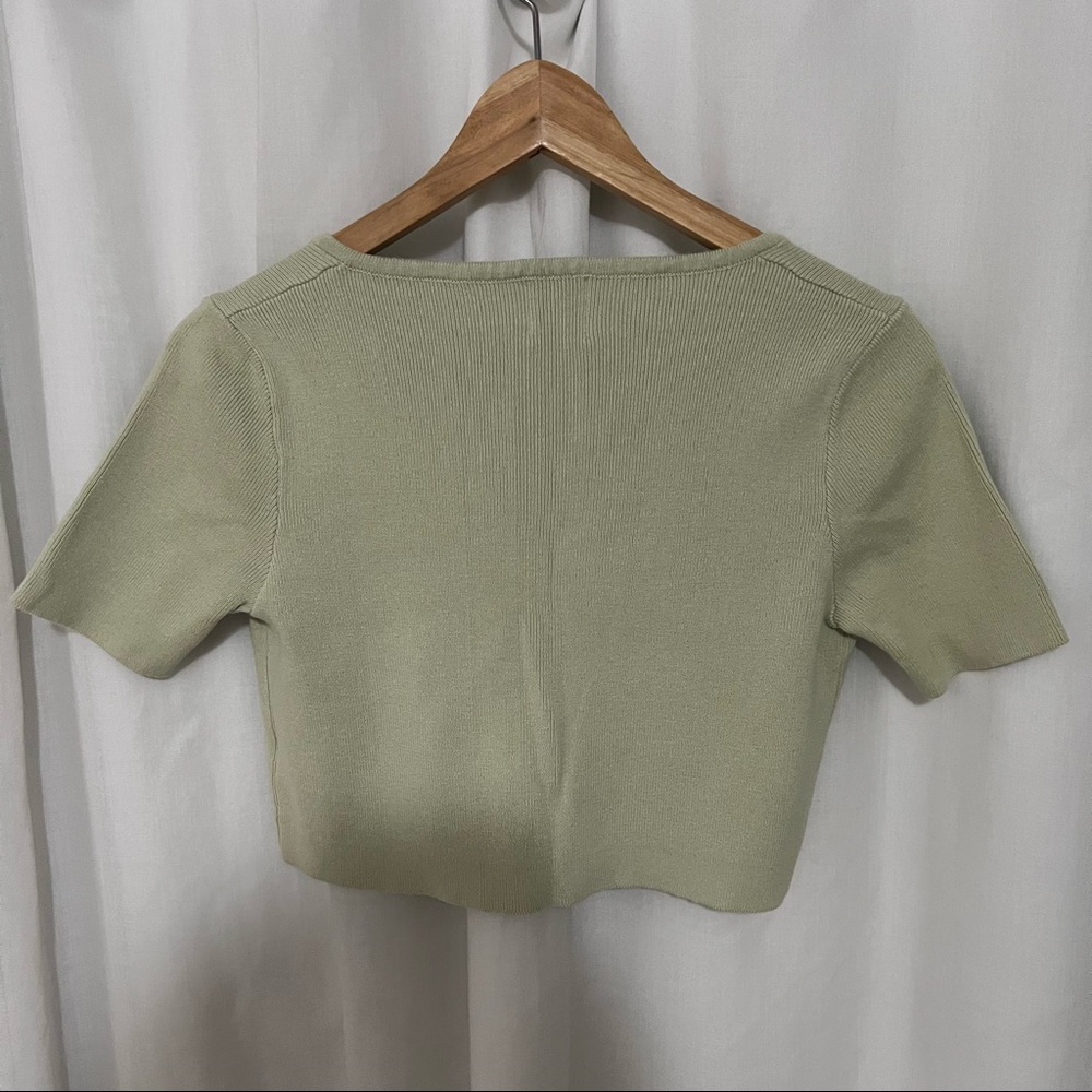 Jayden Top - Picture 5 of 6